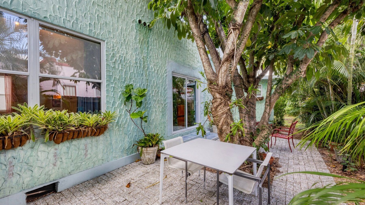 Photo of Outdoor in Central Sarasota