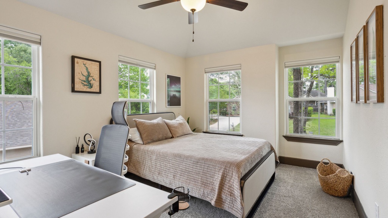 Photo of Bedroom in Walden on Lake Conroe