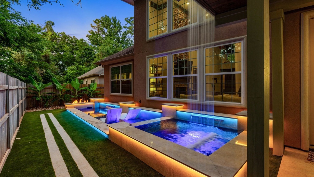 Photo of Outdoor in Walden on Lake Conroe