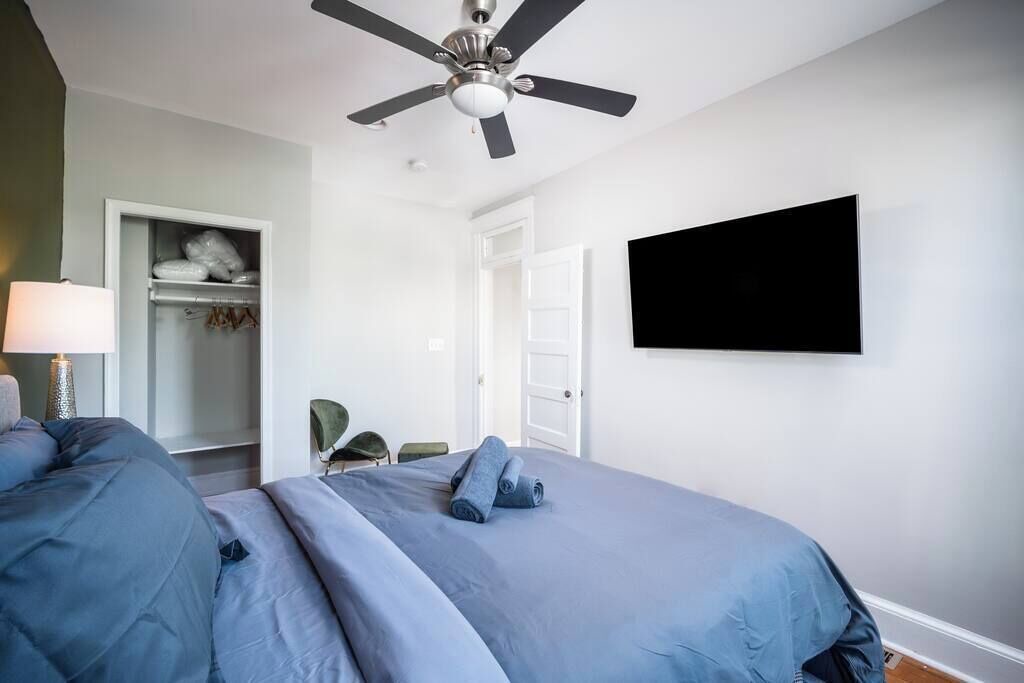 Photo of Bedroom in Near Northeast