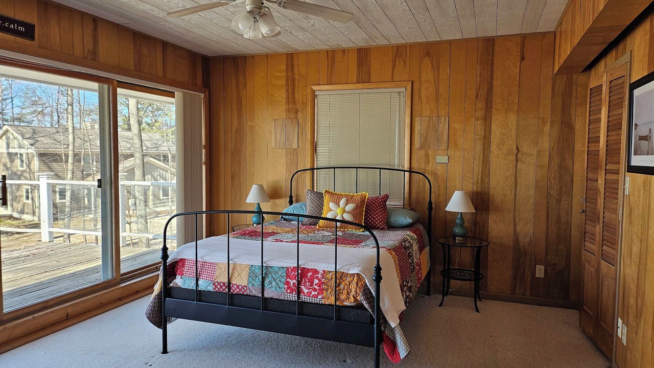 Photo of Bedroom in Clam River