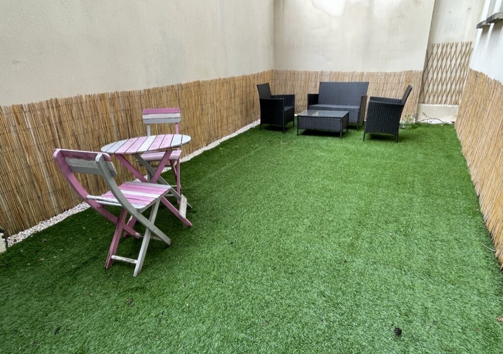 Photo of Outdoor in Puteaux