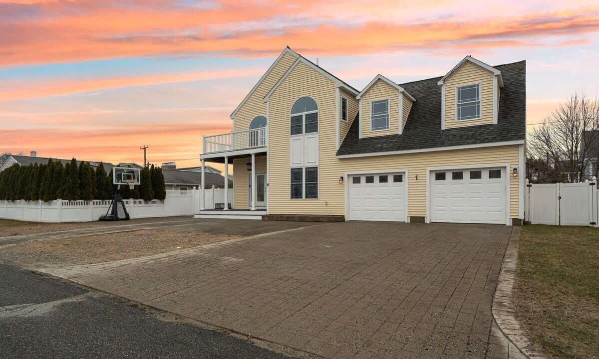 Photo of Others in Seabrook