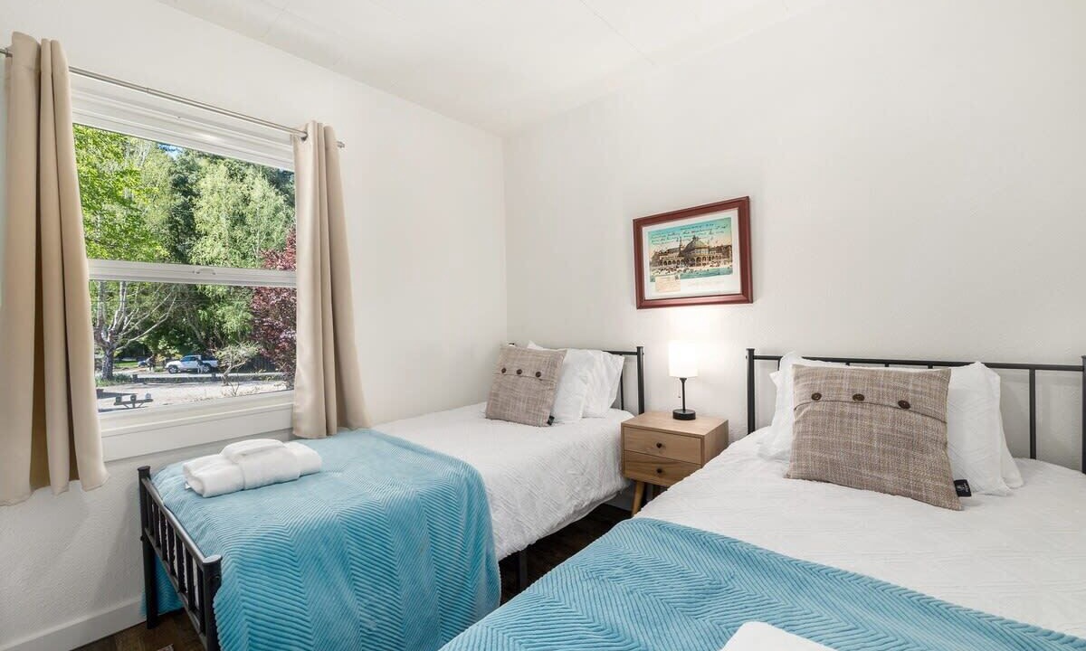 Photo of Others in Ben Lomond