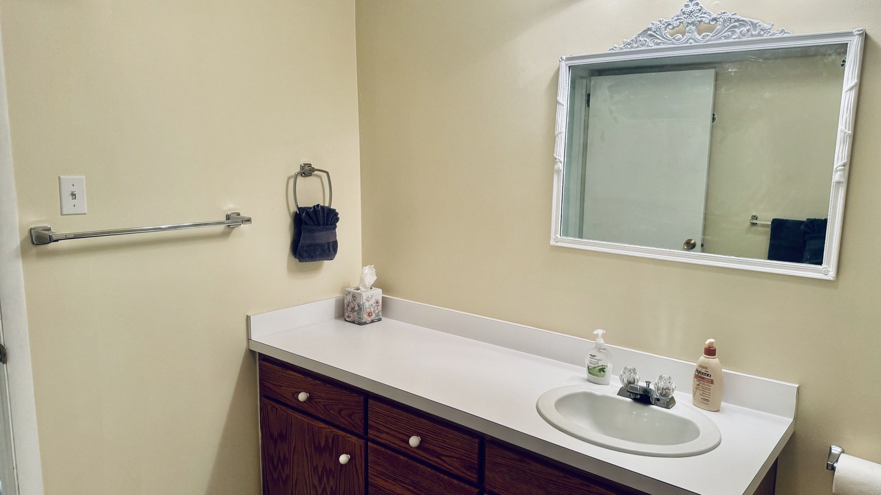 Photo of Bathroom in Grover