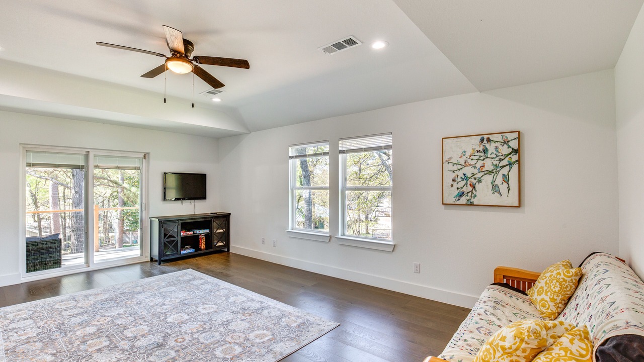 Photo of Bedroom in Gun Barrel City