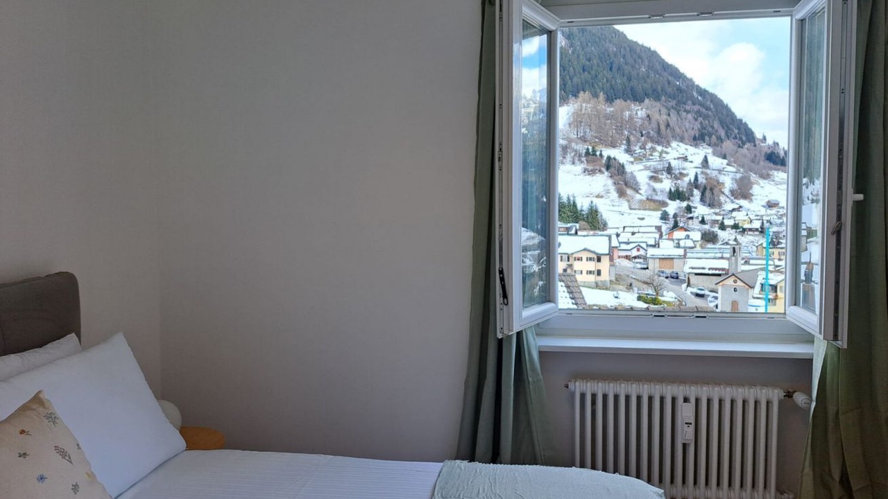 Photo of Bedroom in Airolo