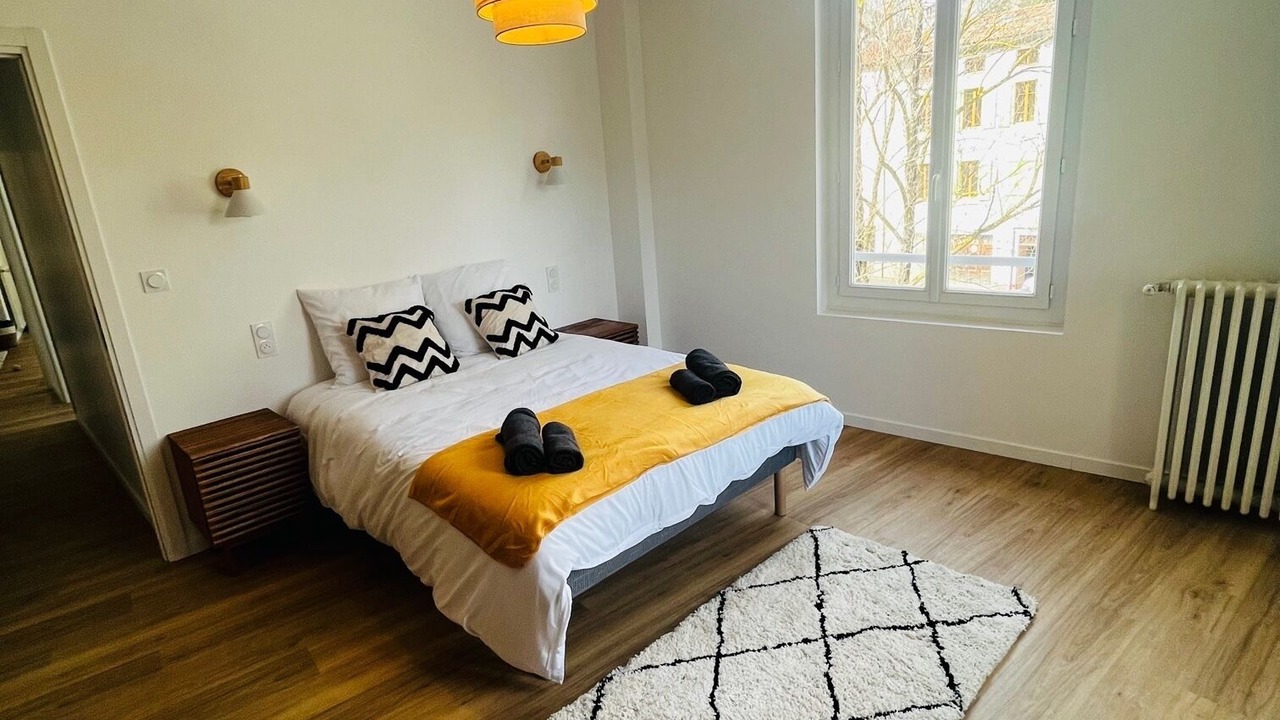 Photo of Bedroom in Foix