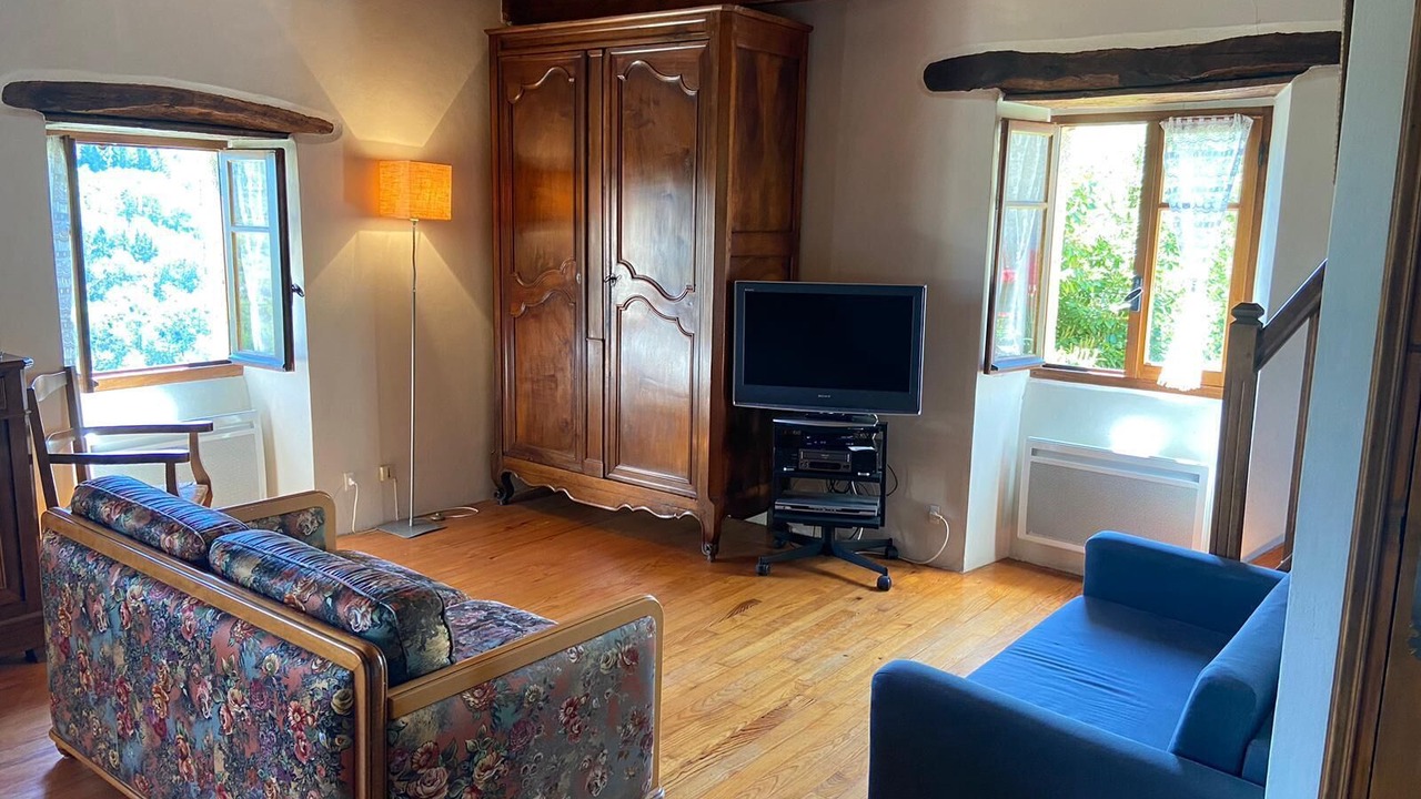 Photo of Livingroom in Espeyrac