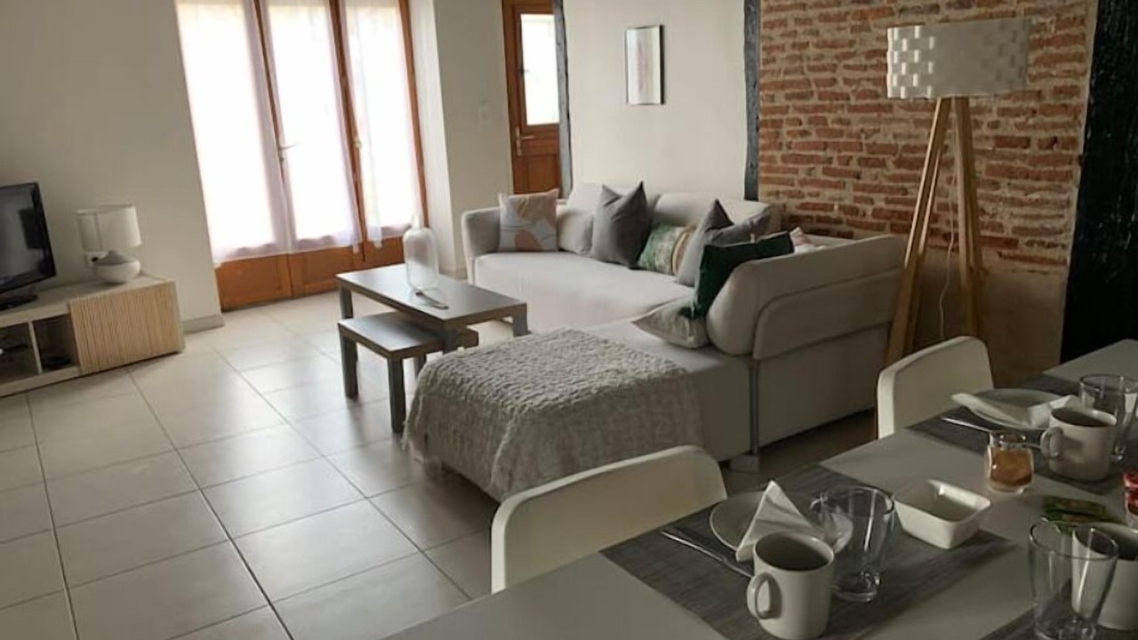 Photo of Livingroom in Taix
