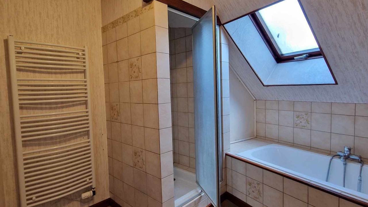 Photo of Bathroom in Juvigny