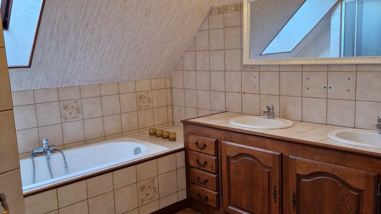 Photo of Bathroom in Juvigny