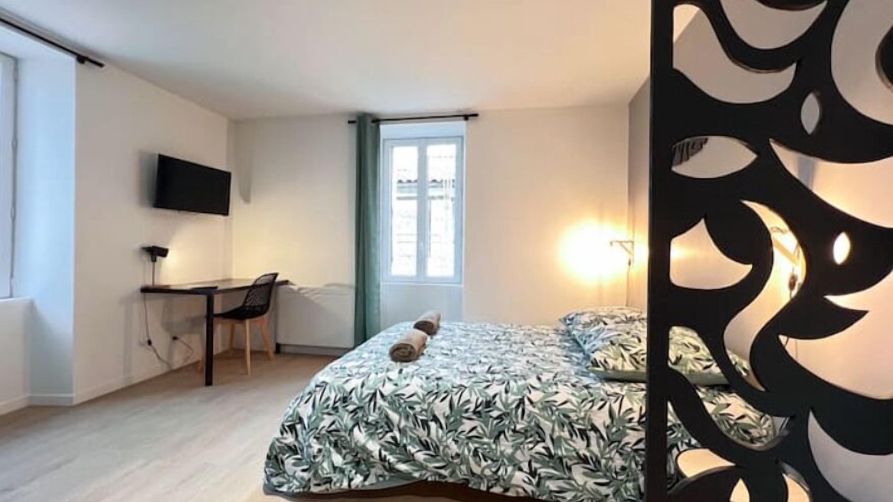 Photo of Bedroom in Fontenay-le-Comte