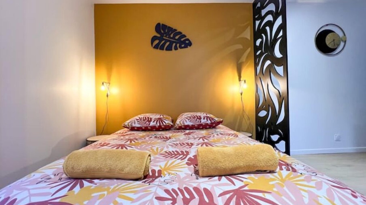 Photo of Bedroom in Fontenay-le-Comte
