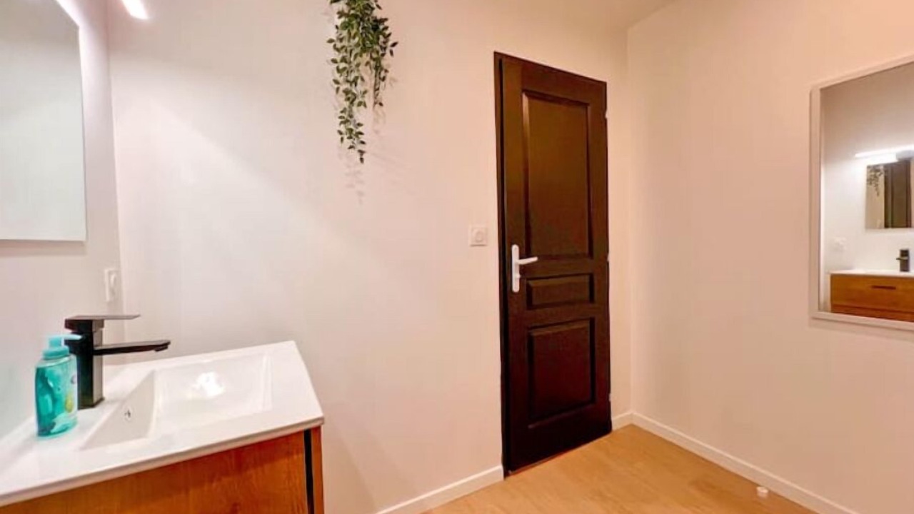 Photo of Bathroom in Fontenay-le-Comte