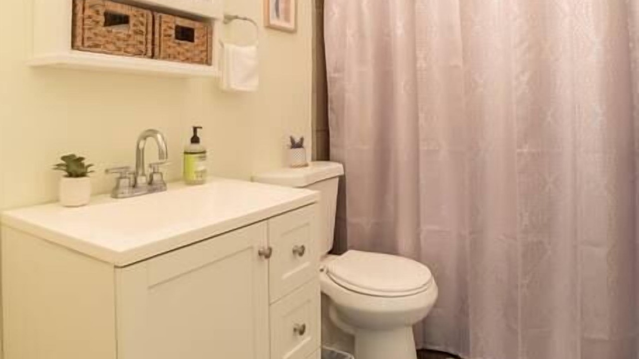 Photo of Bathroom in Highland Business