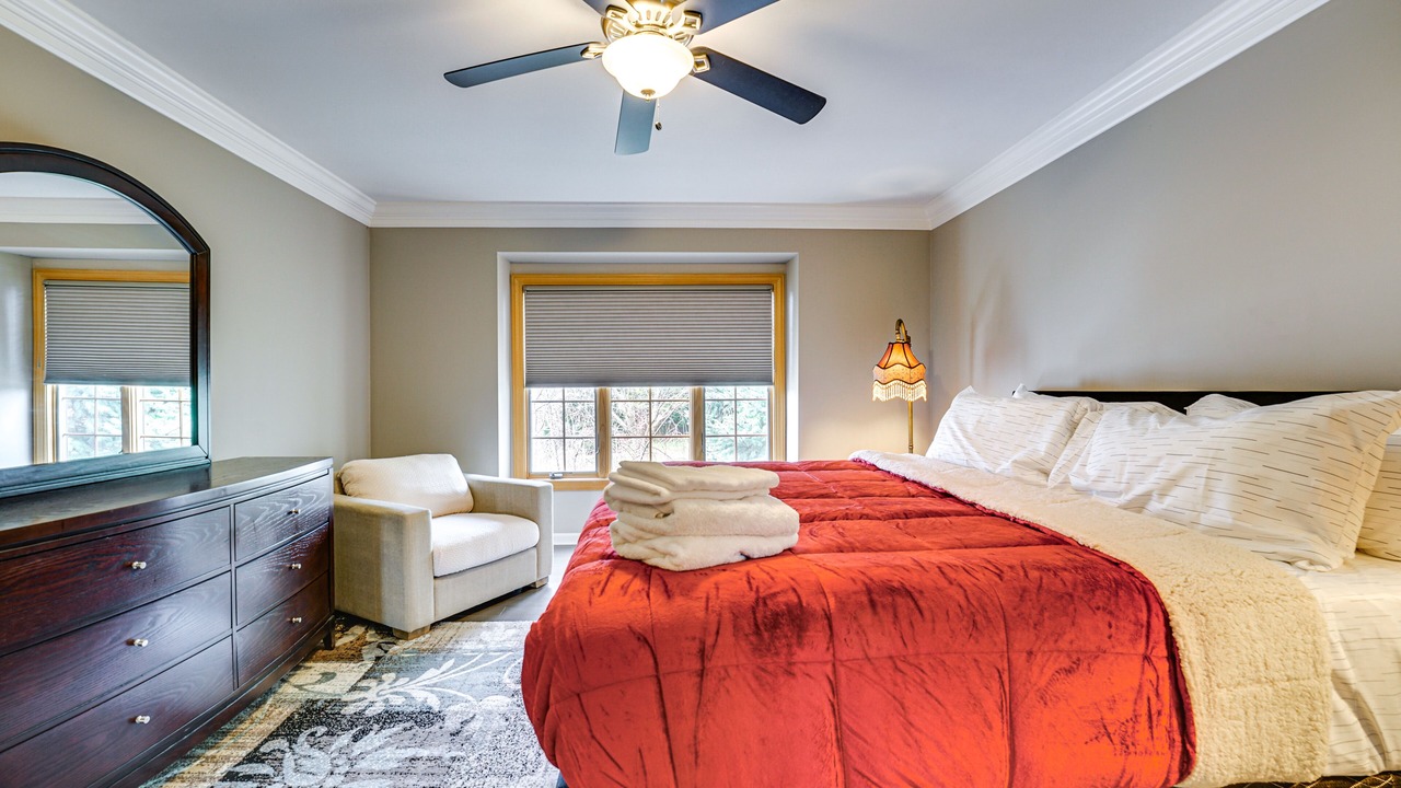 Photo of Bedroom in Sterling Heights