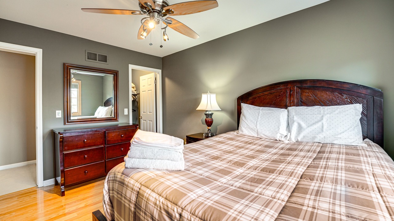 Photo of Bedroom in Sterling Heights