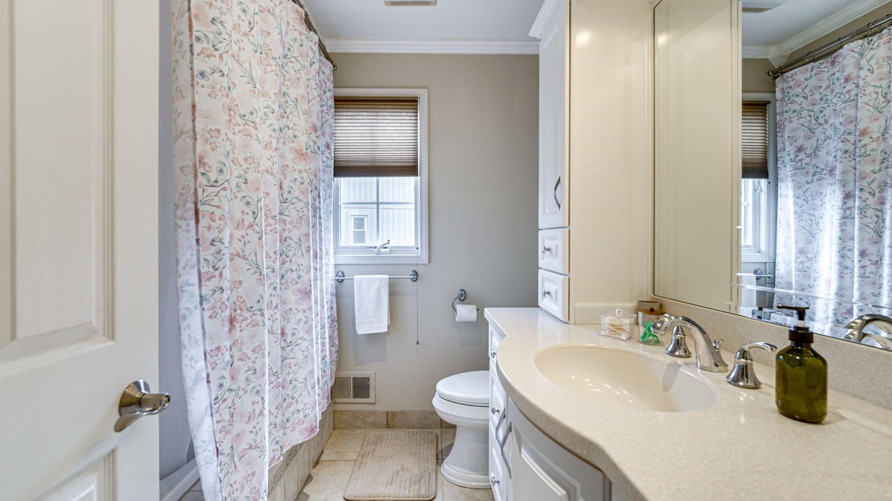 Photo of Bathroom in Sterling Heights
