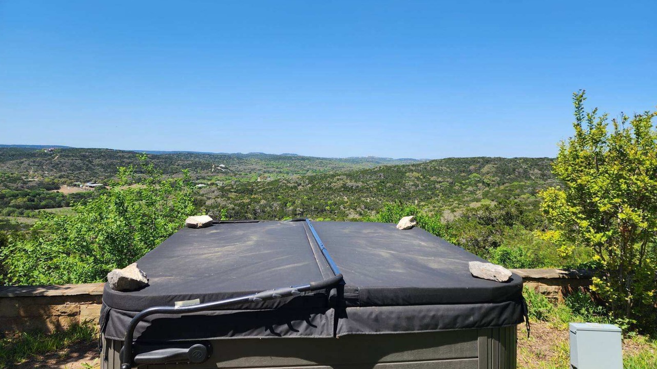 Photo of Outdoor in Helotes