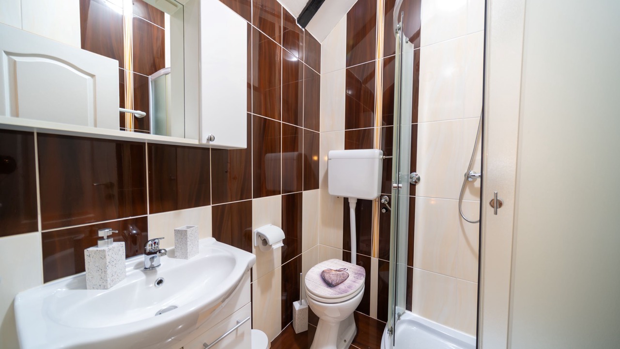 Photo of Bathroom in Oklaj