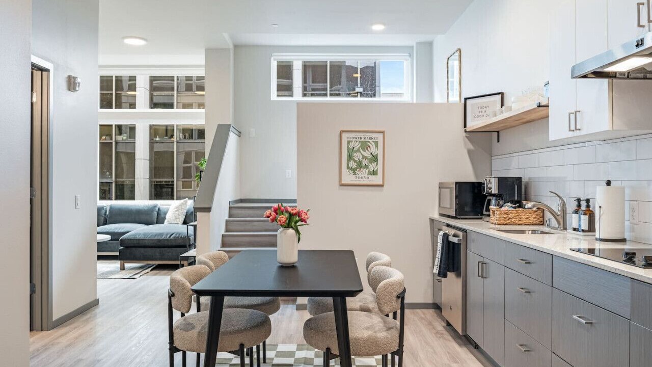 Photo of Others in Lower Queen Anne