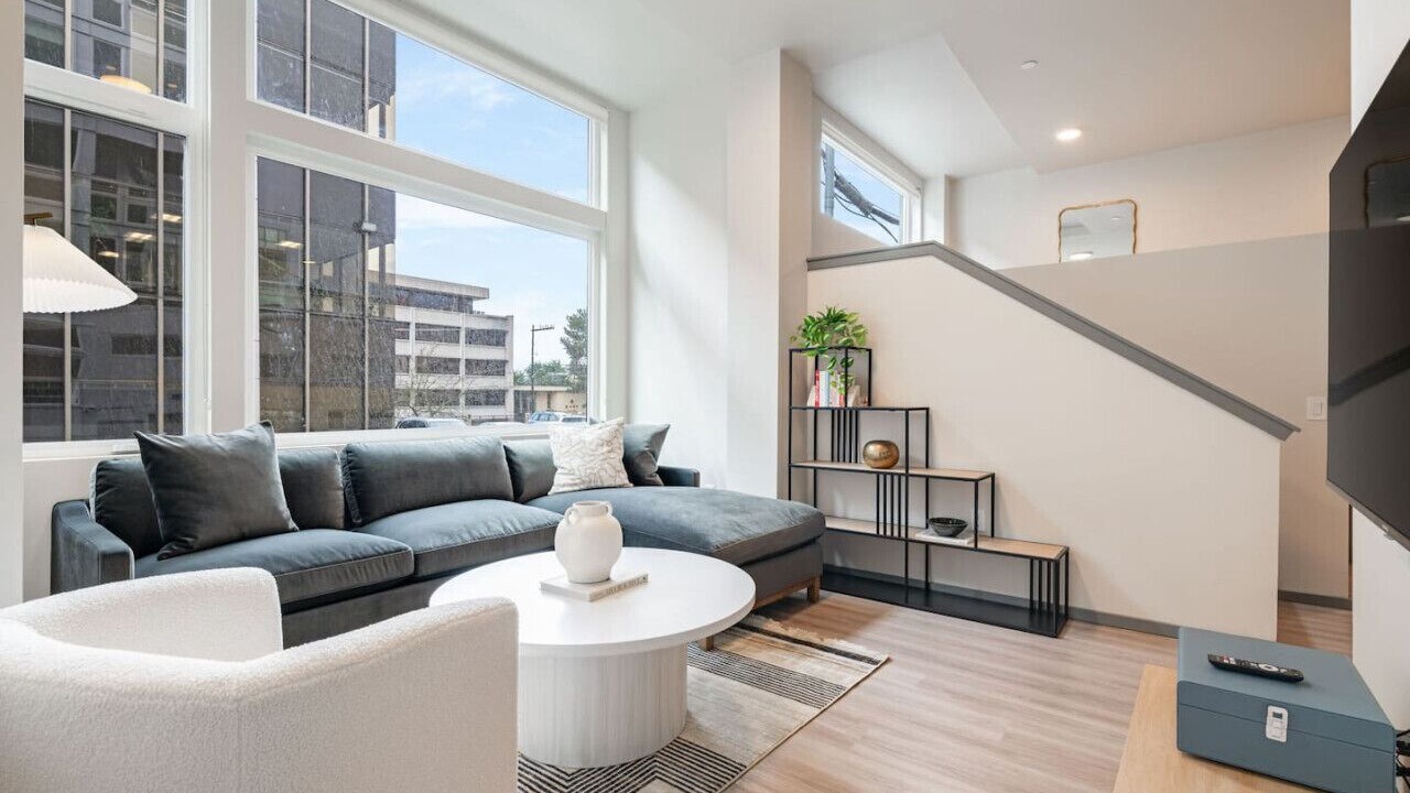 Photo of Livingroom in Lower Queen Anne