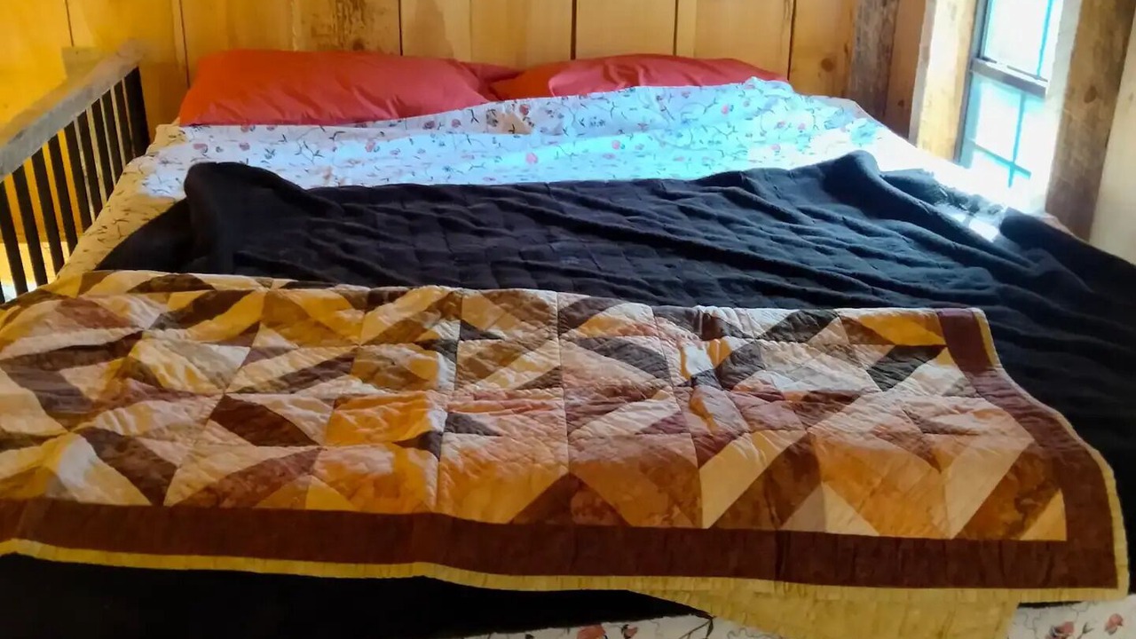 Photo of Bedroom in Kincardine