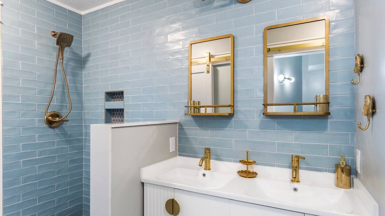 Photo of Bathroom in Riviera Beach