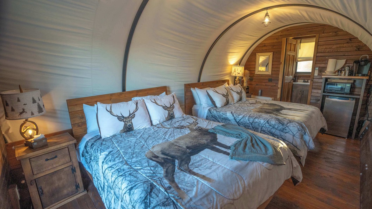 Photo of Bedroom in Satin