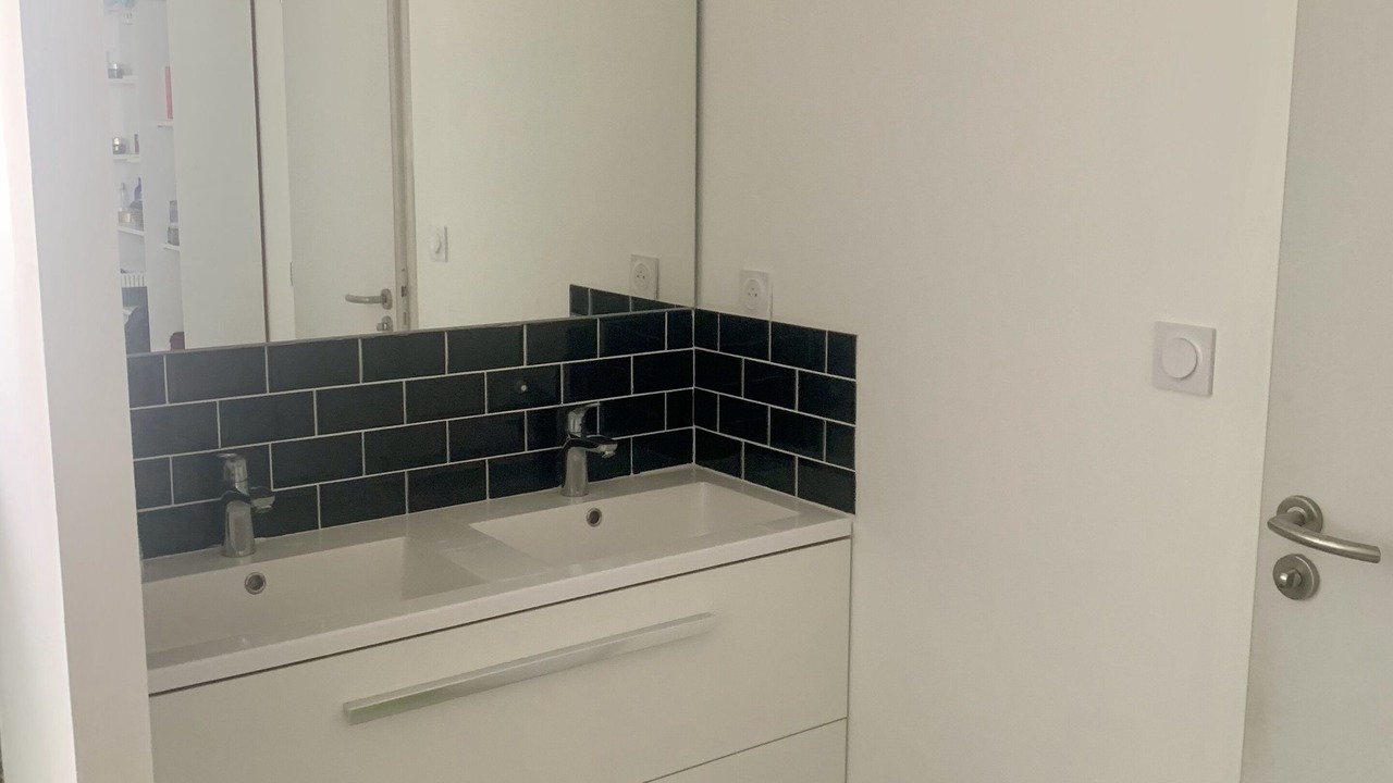 Photo of Bathroom in Marennes