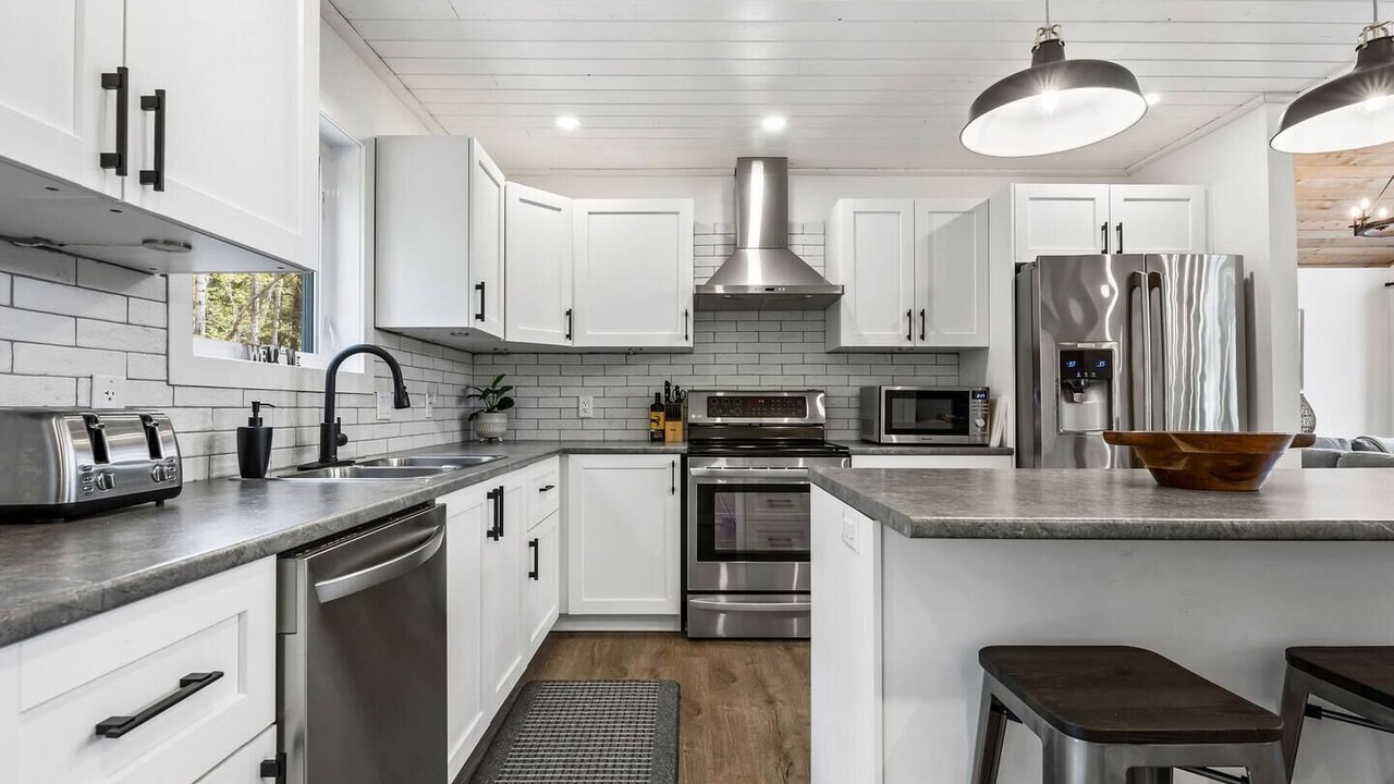 Photo of Kitchen in Grand Beach