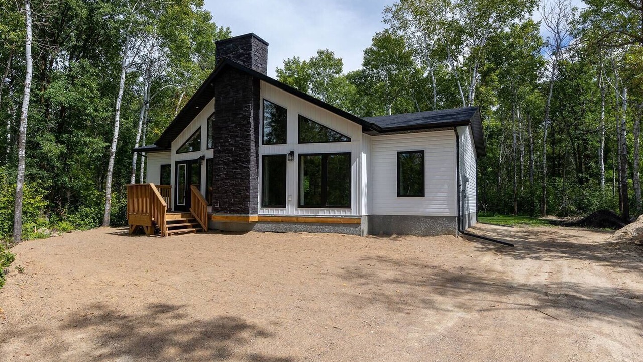 Photo of Outdoor in Grand Beach
