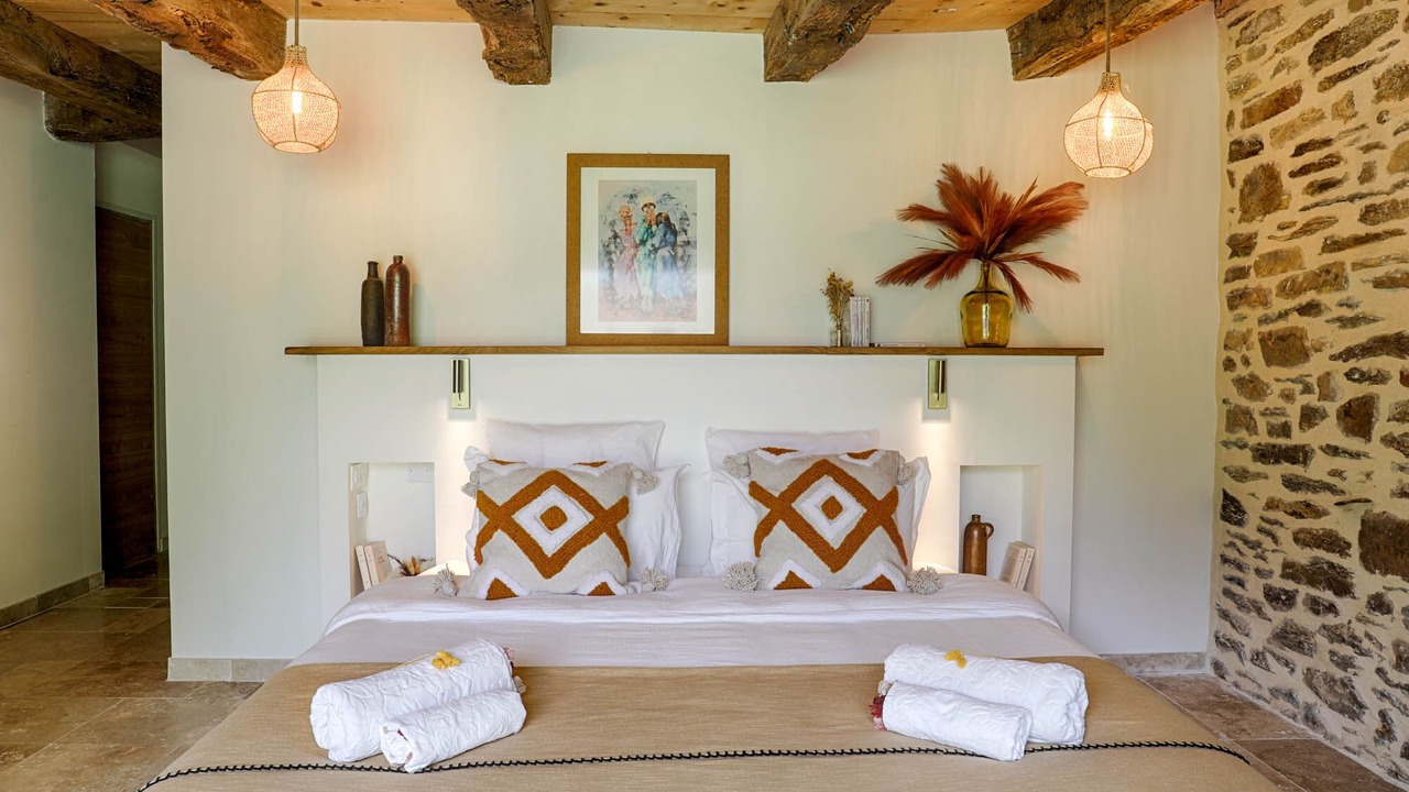 Photo of Bedroom in Treal