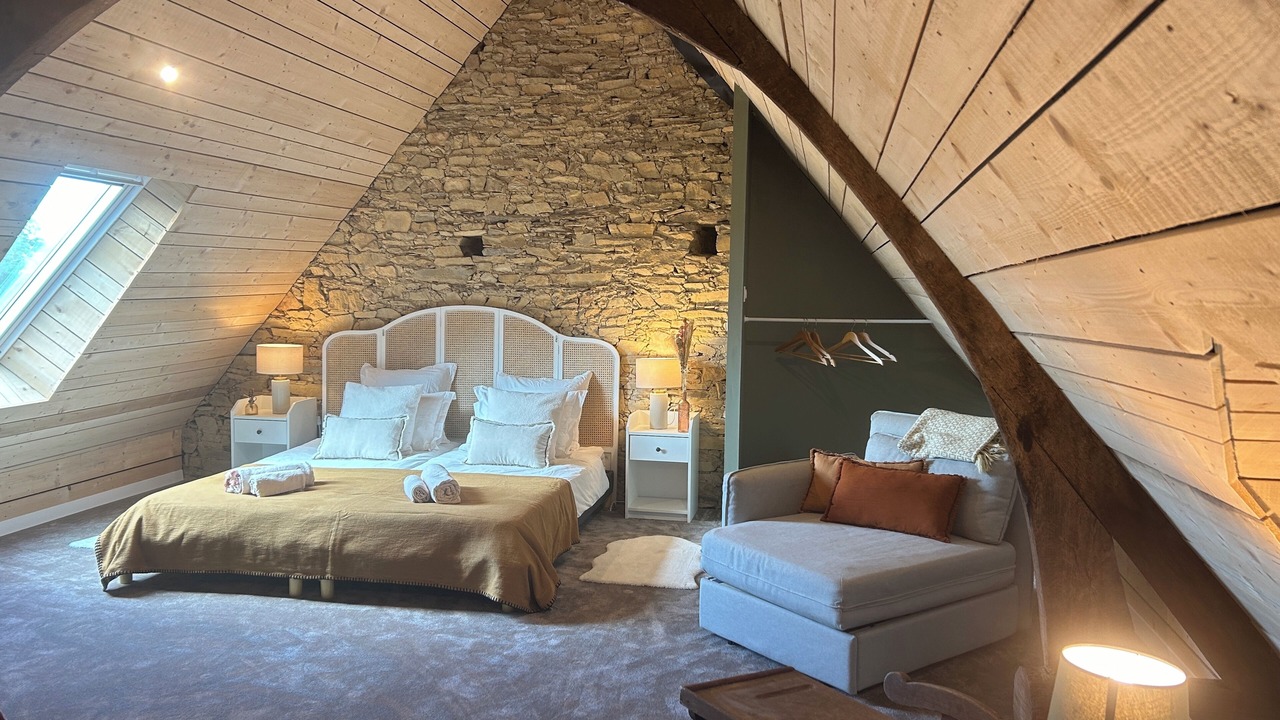 Photo of Bedroom in Treal