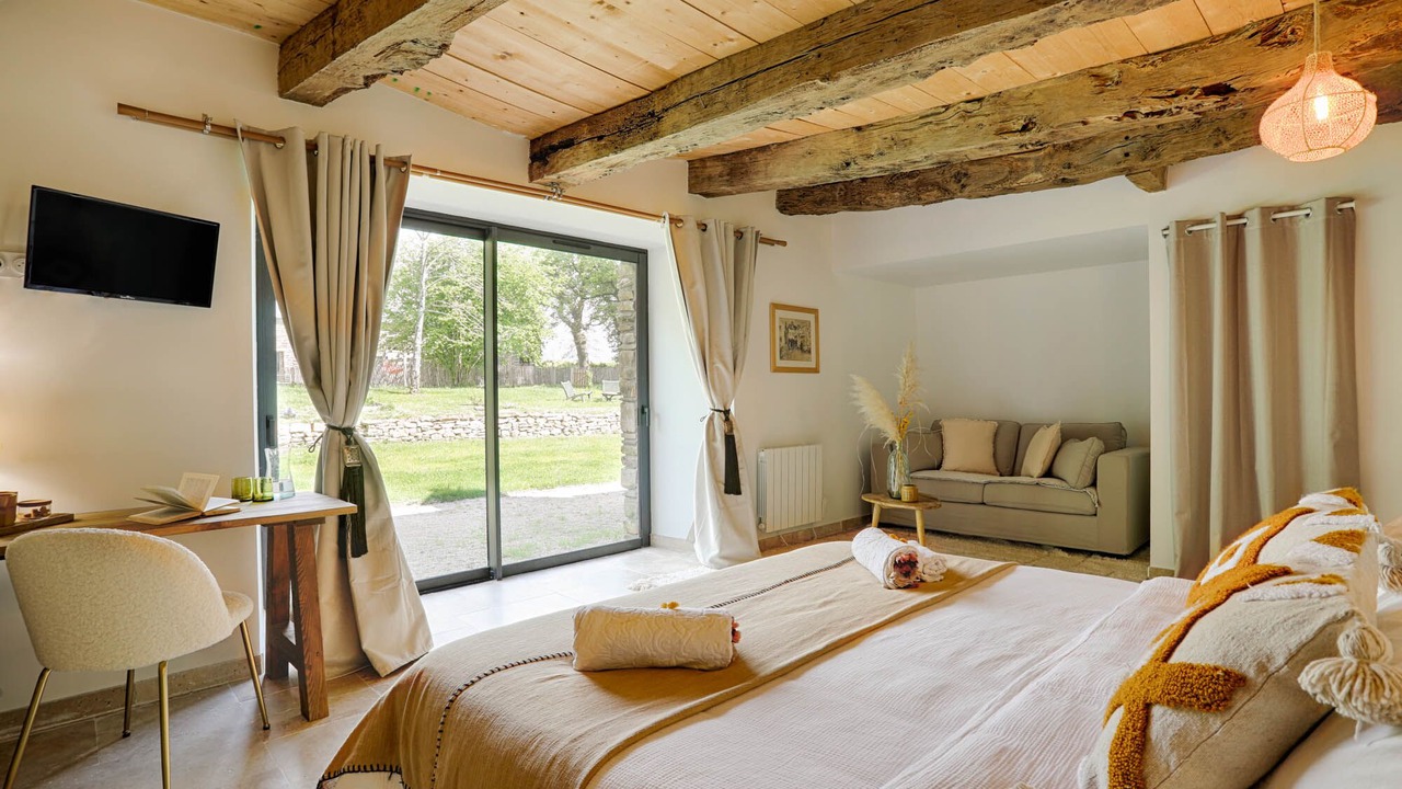 Photo of Bedroom in Treal
