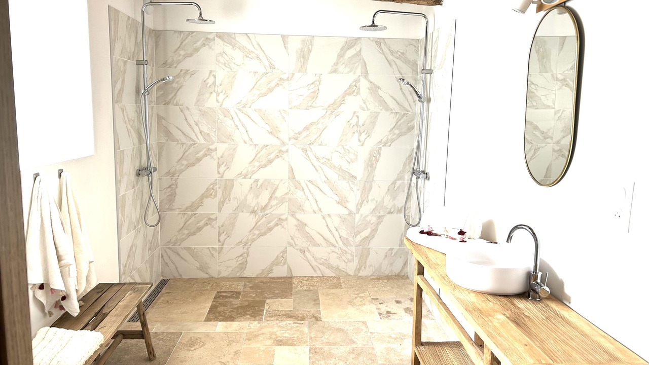 Photo of Bathroom in Treal
