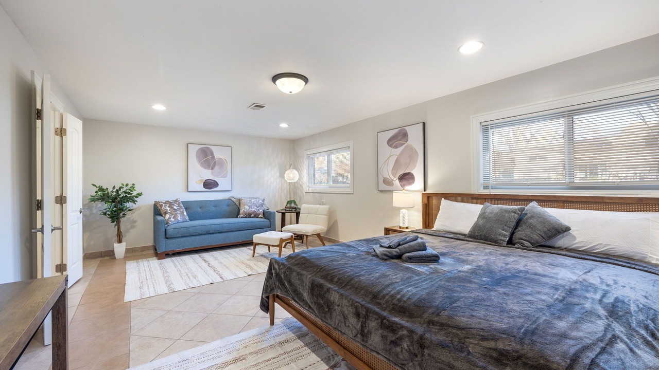 Photo of Bedroom in Arlington Heights