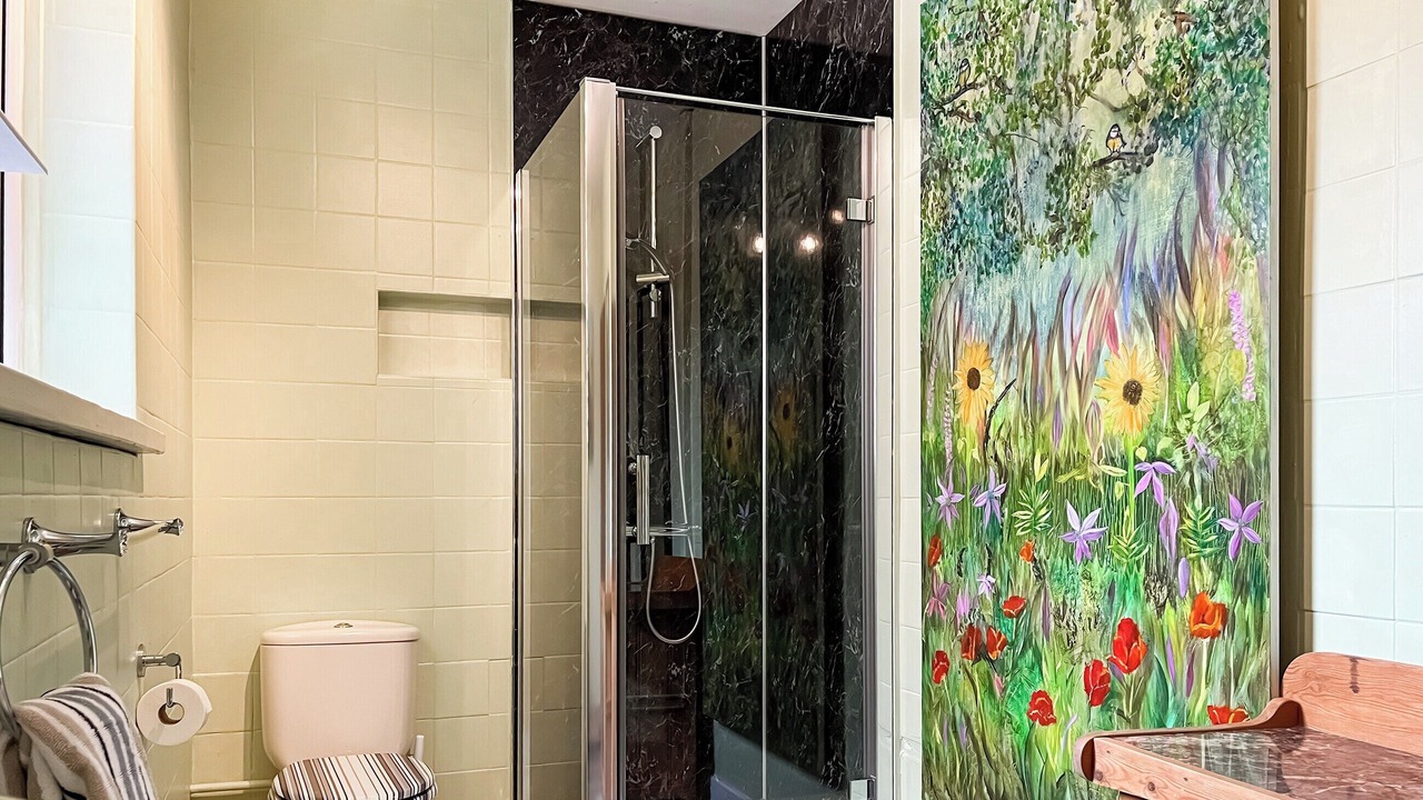 Photo of Bathroom in Kelstedge