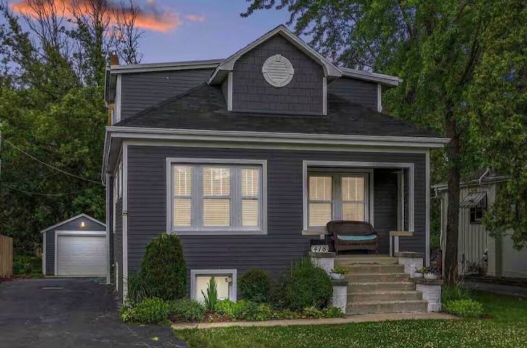 Photo of Outdoor in Clarendon Hills