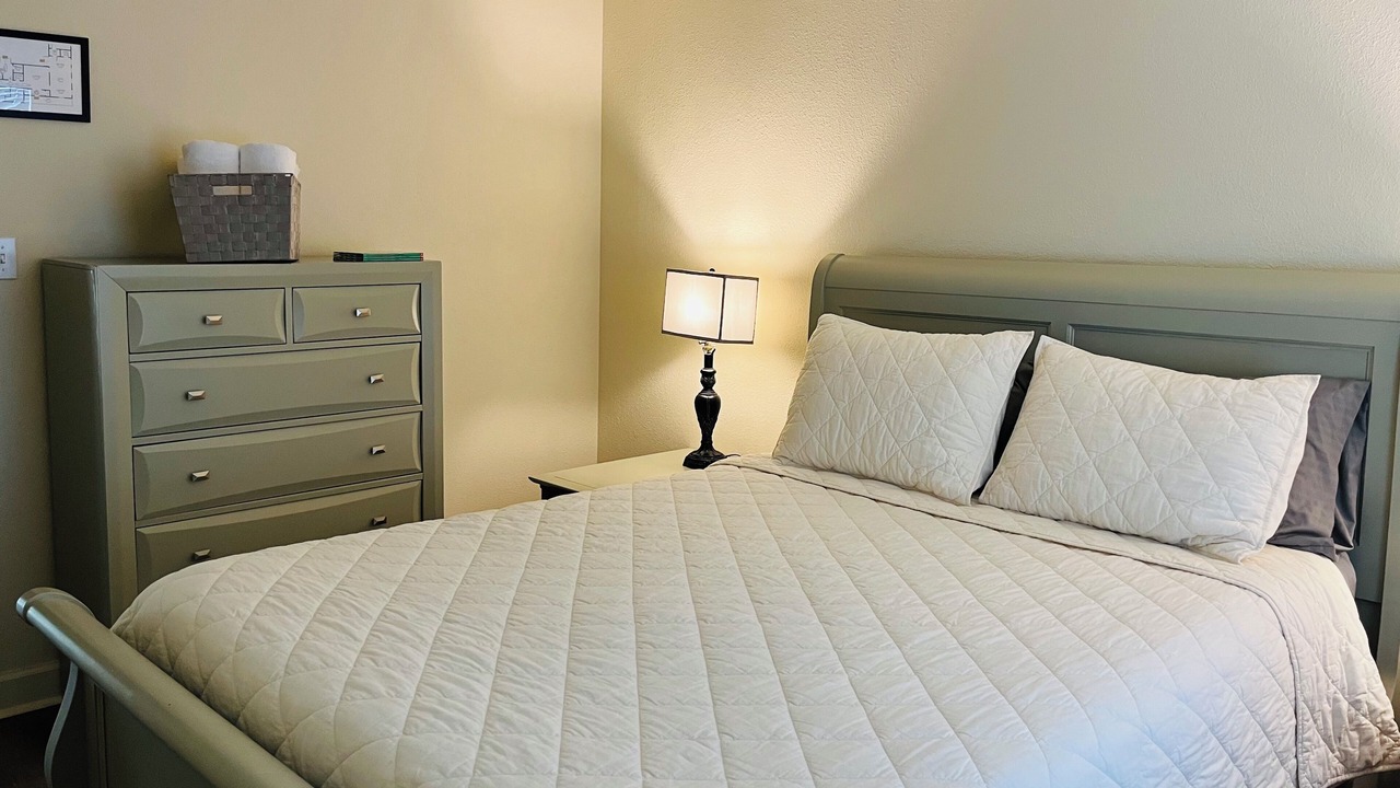 Photo of Bedroom in Malbis