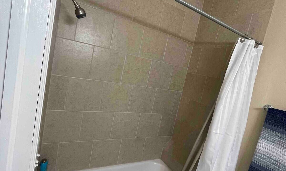 Photo of Bathroom in Central Oklahoma City