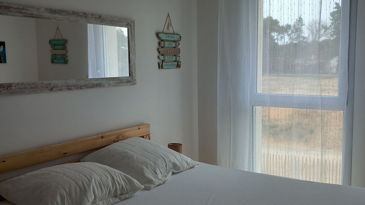 Photo of Bedroom in Saint-Jean-de-Monts