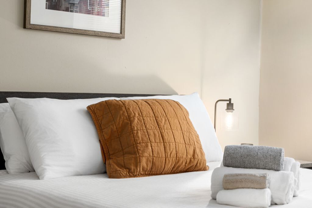 Photo of Bedroom in University District