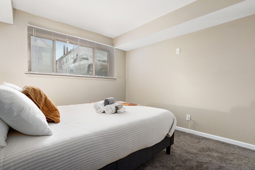 Photo of Bedroom in University District