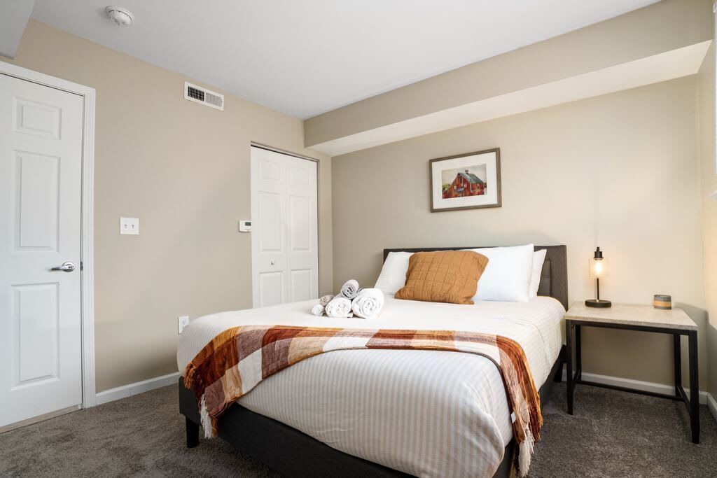 Photo of Bedroom in University District