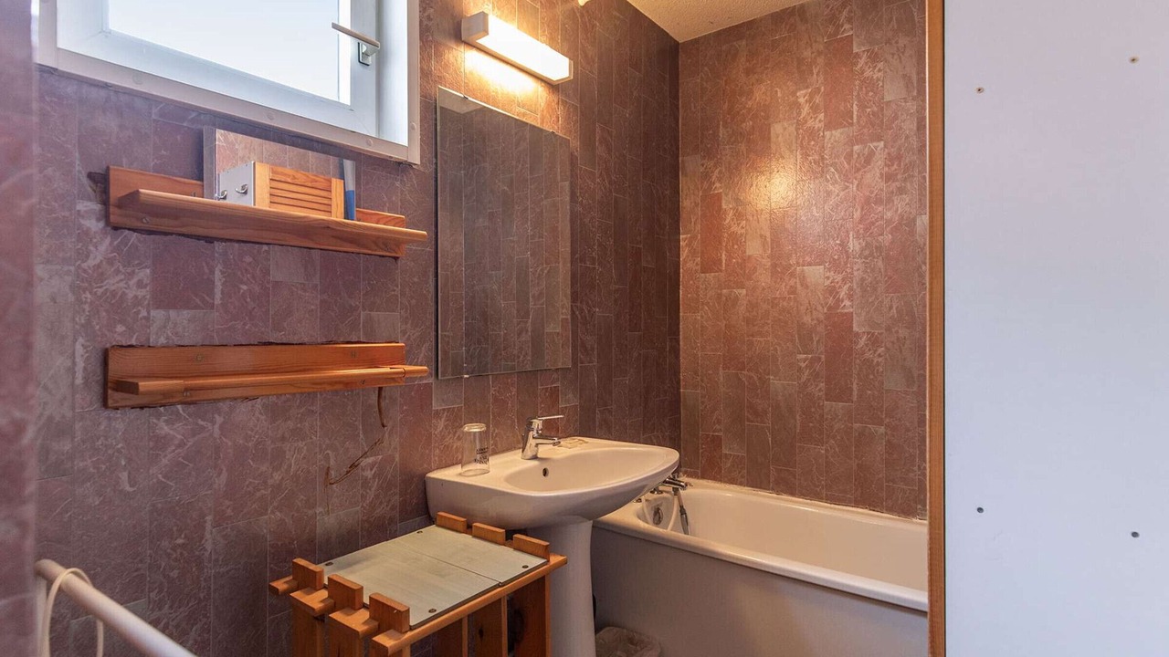 Photo of Bathroom in Esquieze-Sere