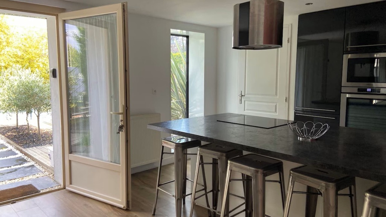 Photo of Kitchen in Saint-Jean-des-Mauvrets