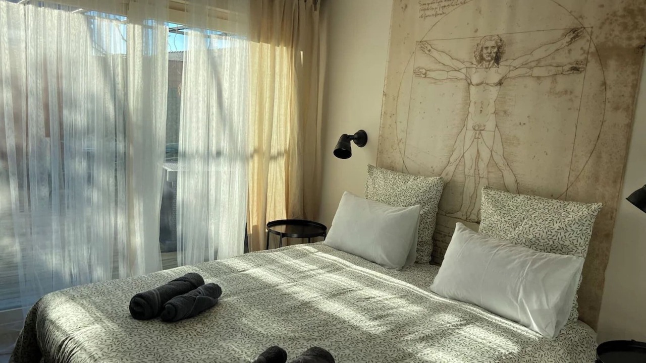 Photo of Bedroom in Saint-Jean-des-Mauvrets