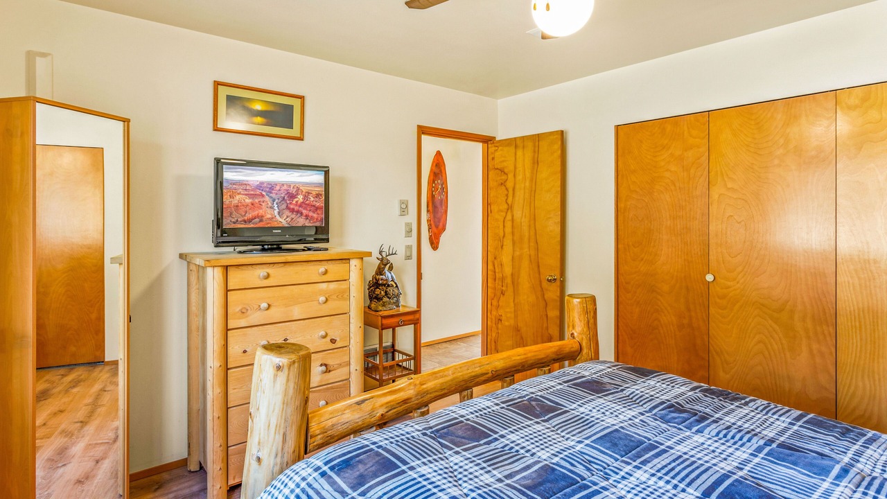 Photo of Bedroom in Belfair